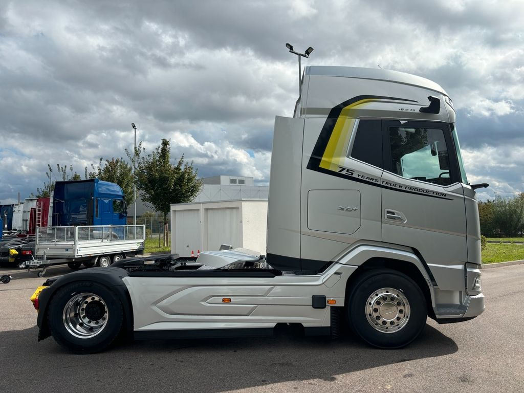 DAF XG+ 480 FT 75 Jahre DAF Edition "Limitiert" - Тягач: фото 5 DAF XG+ 480 FT 75 Jahre DAF Edition "Limitiert" - Тягач: фото 5