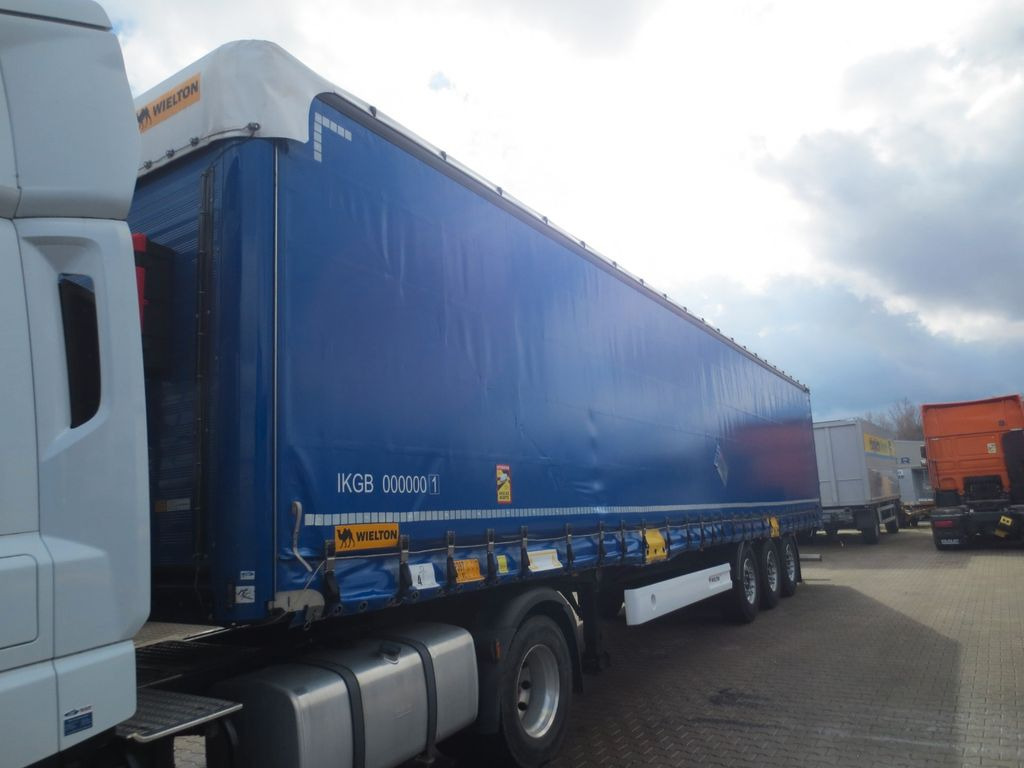 Wielton Curtain Master Stand. BAHNVERLADEFÄHIG Code P386 Wielton Curtain Master Stand. BAHNVERLADEFÄHIG Code P386 - Тентованный полуприцеп: фото 5 Wielton Curtain Master Stand. BAHNVERLADEFÄHIG Code P386 Wielton Curtain Master Stand. BAHNVERLADEFÄHIG Code P386 - Тентованный полуприцеп: фото 5