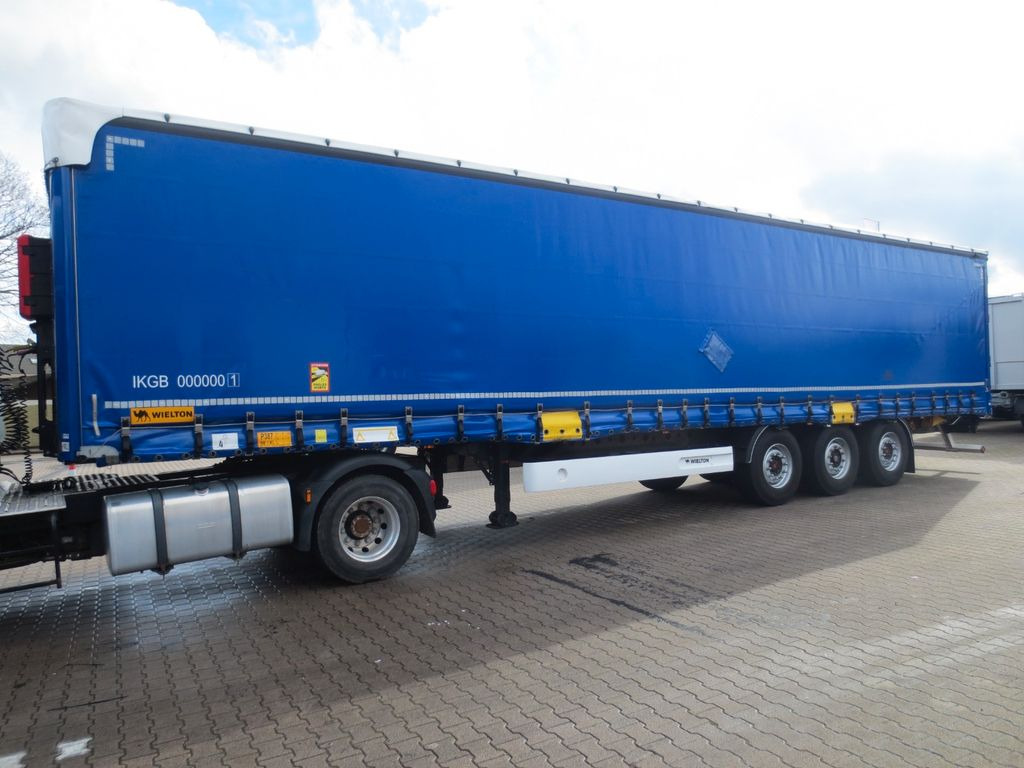 Wielton Curtain Master Stand. BAHNVERLADEFÄHIG Code P386 Wielton Curtain Master Stand. BAHNVERLADEFÄHIG Code P386 - Тентованный полуприцеп: фото 2 Wielton Curtain Master Stand. BAHNVERLADEFÄHIG Code P386 Wielton Curtain Master Stand. BAHNVERLADEFÄHIG Code P386 - Тентованный полуприцеп: фото 2