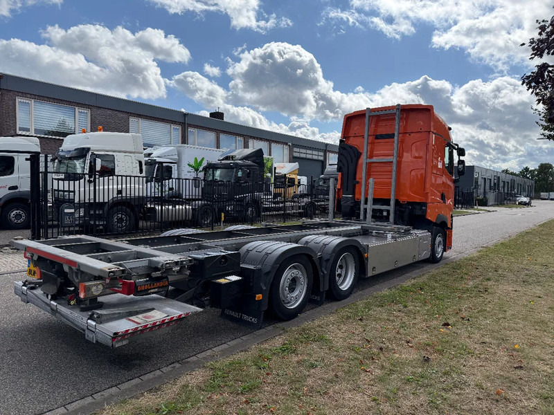 Renault T 460 verhuiswagen 2018 met 180.000 km !!! - Грузовик-контейнеровоз/ Сменный кузов: фото 3 Renault T 460 verhuiswagen 2018 met 180.000 km !!! - Грузовик-контейнеровоз/ Сменный кузов: фото 3