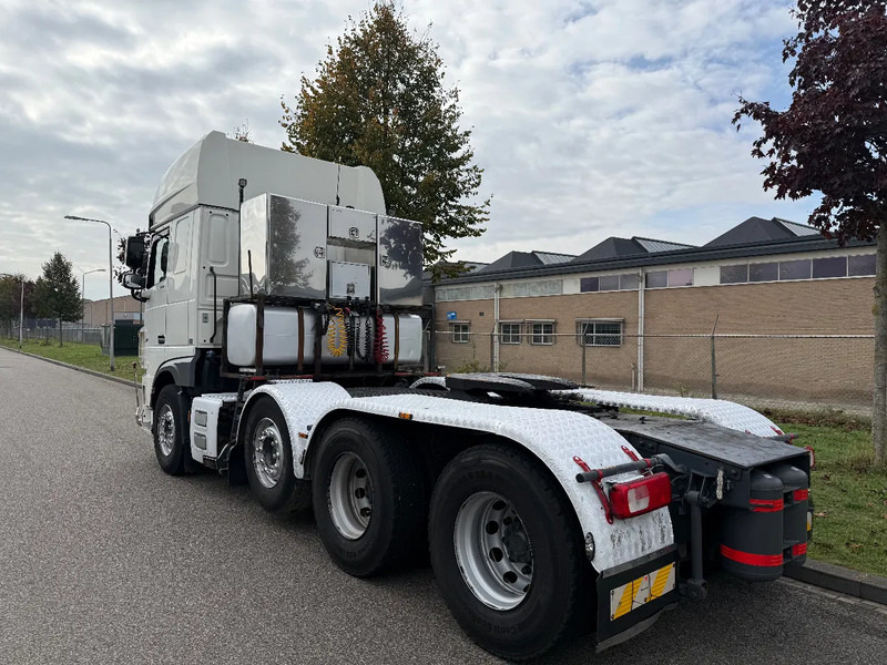 DAF XF 530 FTM 8X4 handgeschakeld 8-2018 retarder - Тягач: фото 4 DAF XF 530 FTM 8X4 handgeschakeld 8-2018 retarder - Тягач: фото 4