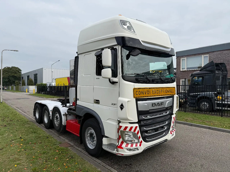DAF XF 530 FTM 8X4 handgeschakeld 8-2018 retarder - Тягач: фото 2 DAF XF 530 FTM 8X4 handgeschakeld 8-2018 retarder - Тягач: фото 2
