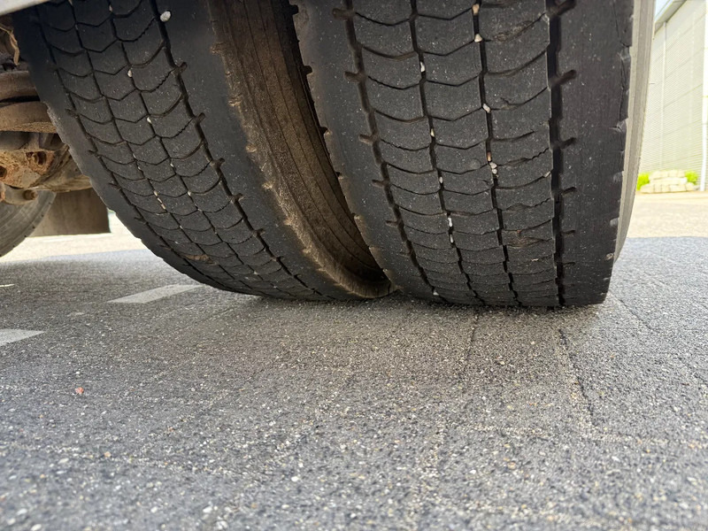 Тягач Scania T124-420 T 124-420 TORPEDO: фото 17 Тягач Scania T124-420 T 124-420 TORPEDO: фото 17