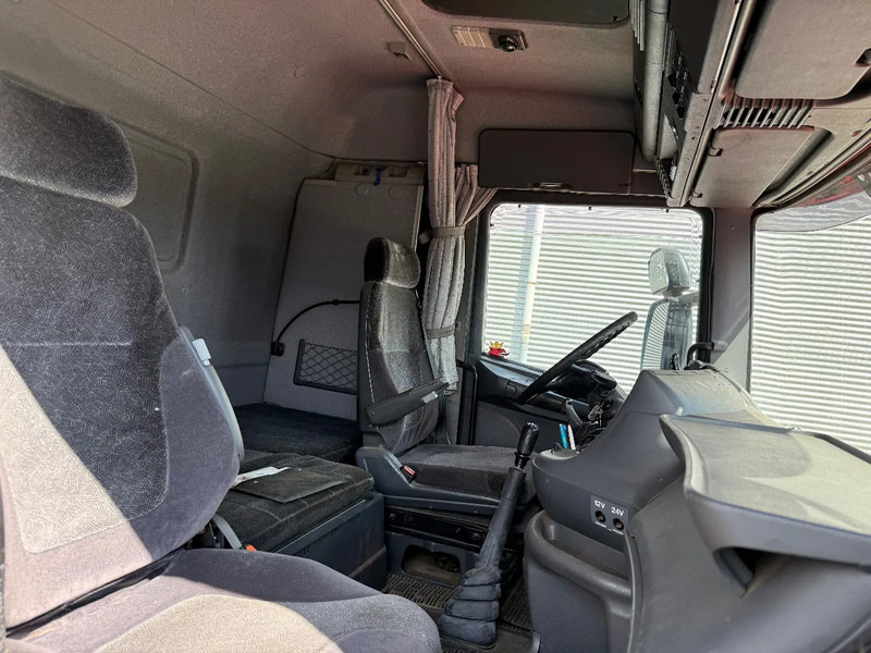 Тягач Scania T124-420 T 124-420 TORPEDO: фото 15 Тягач Scania T124-420 T 124-420 TORPEDO: фото 15