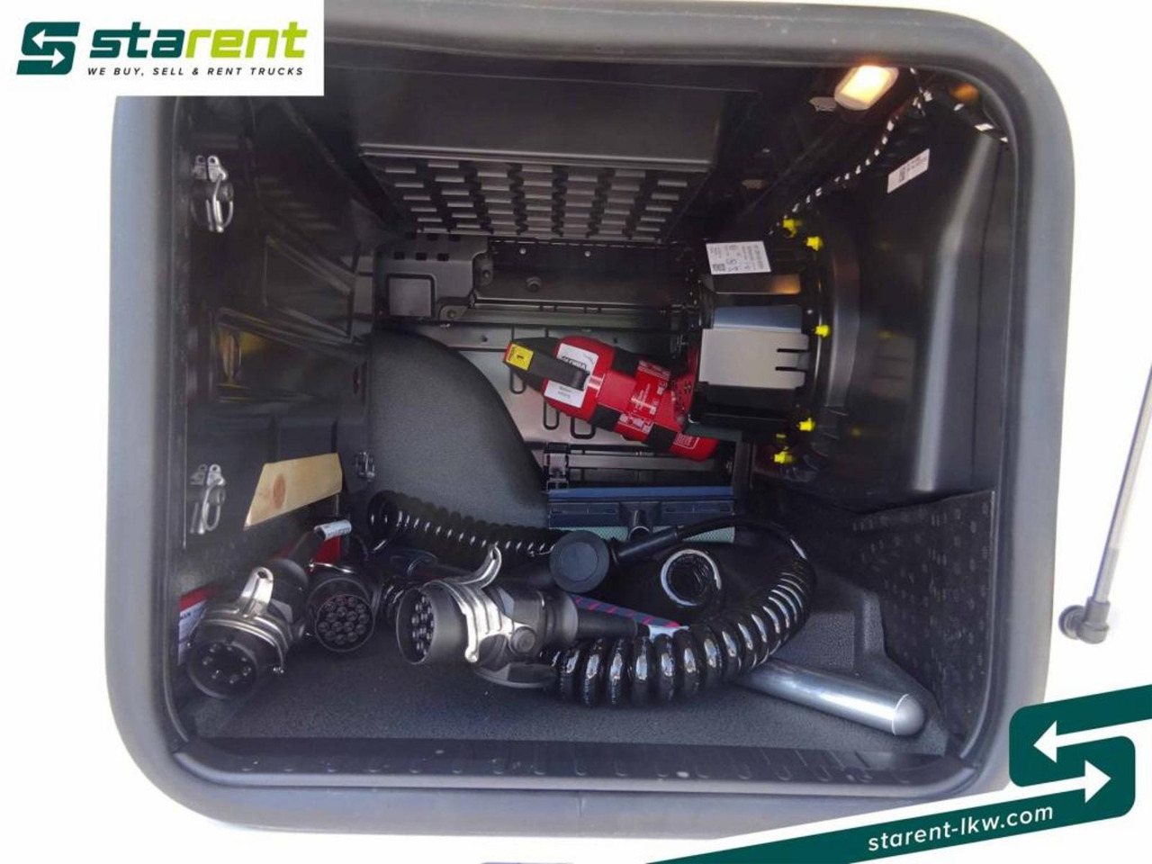 Тягач MAN TGX 18.540 LL ADR EXII EXIII FL Retarder MIETE: фото 14 Тягач MAN TGX 18.540 LL ADR EXII EXIII FL Retarder MIETE: фото 14