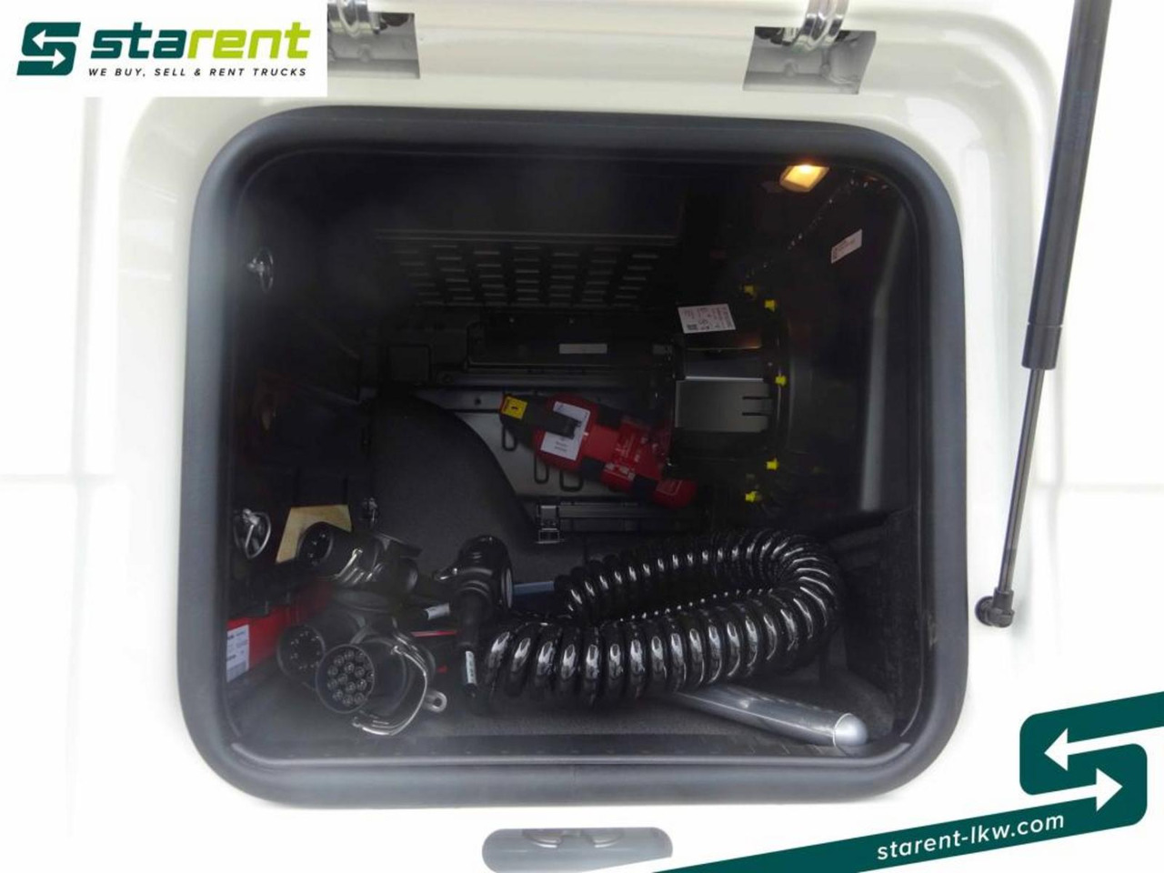 Тягач MAN TGX 18.540 LL Retarder Leder Alcoa Navi MIETE: фото 12