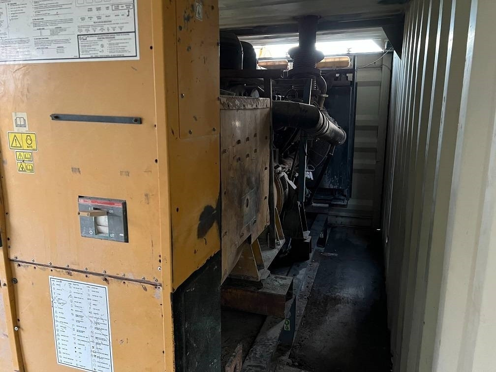CAT C18 650kva generator - Электрогенератор: фото 4 CAT C18 650kva generator - Электрогенератор: фото 4