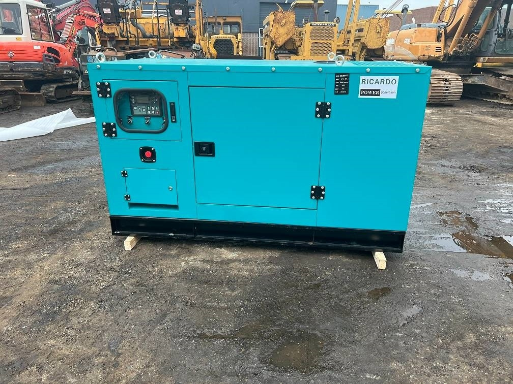 Ricardo 20KVA 16KW SILENT GENERATOR 3 PHASE 50HZ 400V NEW - Электрогенератор: фото 2 Ricardo 20KVA 16KW SILENT GENERATOR 3 PHASE 50HZ 400V NEW - Электрогенератор: фото 2