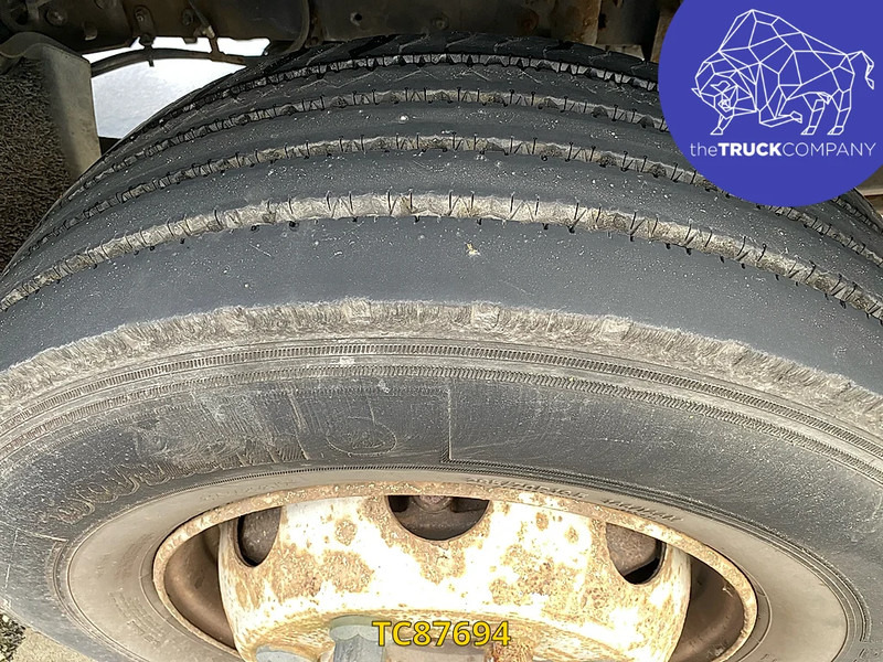 DAF LF 55 220 - Грузовик с закрытым кузовом: фото 2 DAF LF 55 220 - Грузовик с закрытым кузовом: фото 2