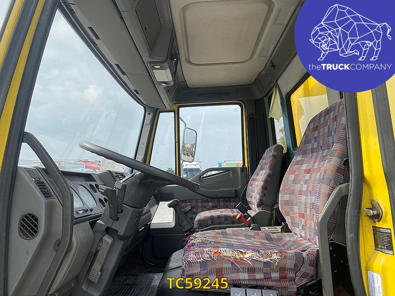 Iveco EuroCargo 120 E18 - Грузовик-шасси: фото 3 Iveco EuroCargo 120 E18 - Грузовик-шасси: фото 3