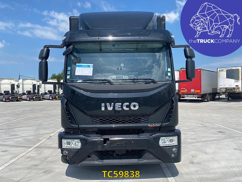 Iveco EuroCargo 120E250 - Грузовик с закрытым кузовом: фото 2 Iveco EuroCargo 120E250 - Грузовик с закрытым кузовом: фото 2