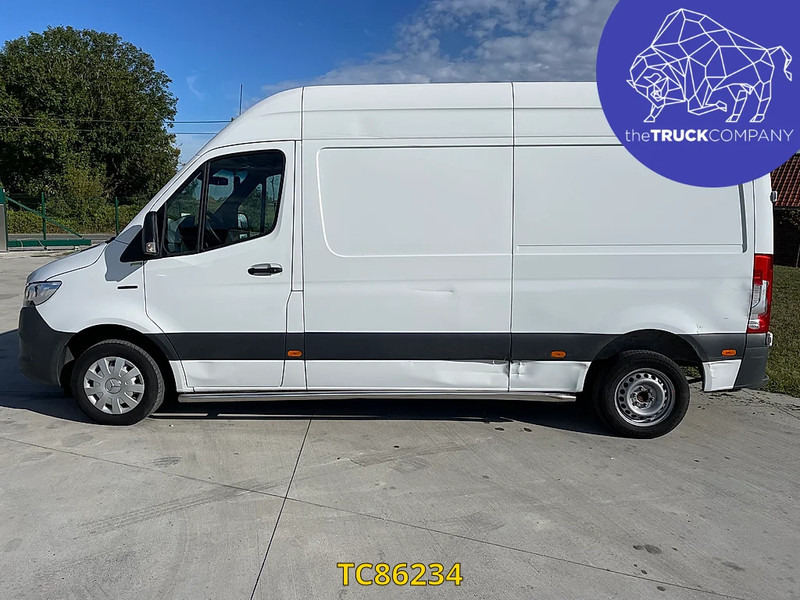 Mercedes-Benz E-Sprinter L2H2 41kWh - Цельнометаллический фургон, Электрический фургон: фото 2 Mercedes-Benz E-Sprinter L2H2 41kWh - Цельнометаллический фургон, Электрический фургон: фото 2
