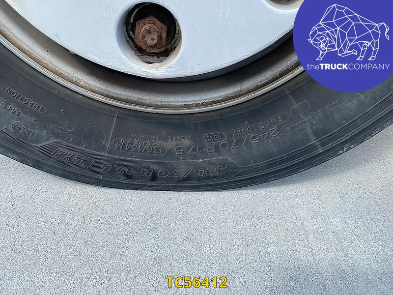 Renault D 240 - Рефрижератор: фото 3 Renault D 240 - Рефрижератор: фото 3