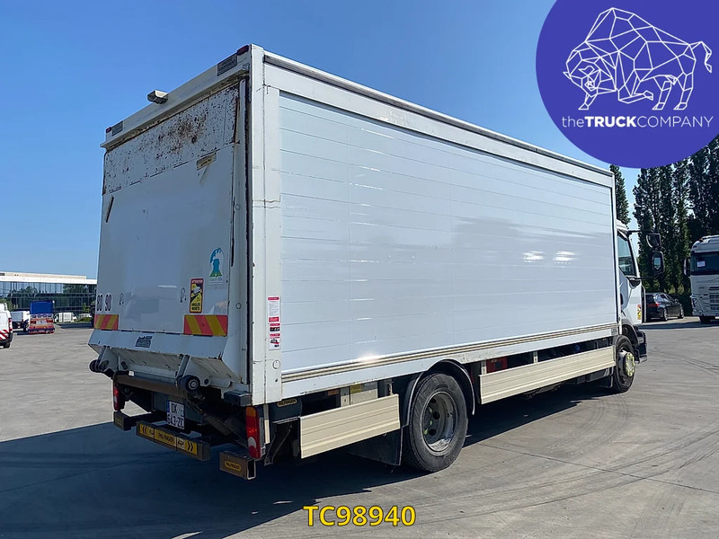 Renault D 240 - Грузовик с закрытым кузовом: фото 2 Renault D 240 - Грузовик с закрытым кузовом: фото 2