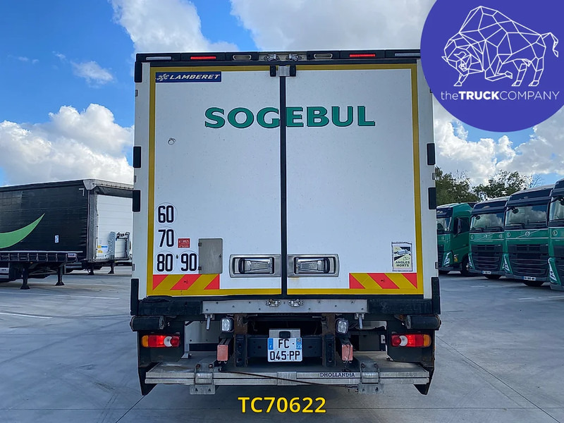 Renault D 320 - Грузовик с закрытым кузовом: фото 3 Renault D 320 - Грузовик с закрытым кузовом: фото 3