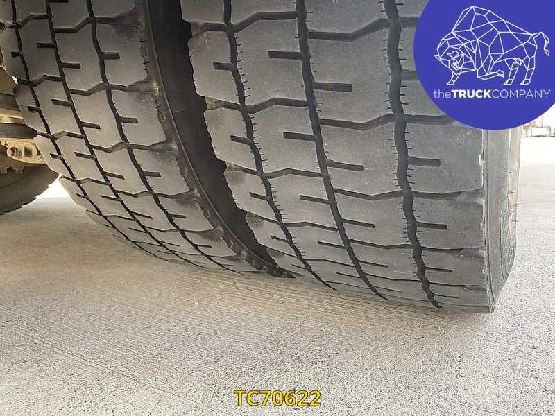 Грузовик с закрытым кузовом Renault D 320: фото 18