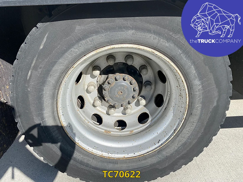 Грузовик с закрытым кузовом Renault D 320: фото 19