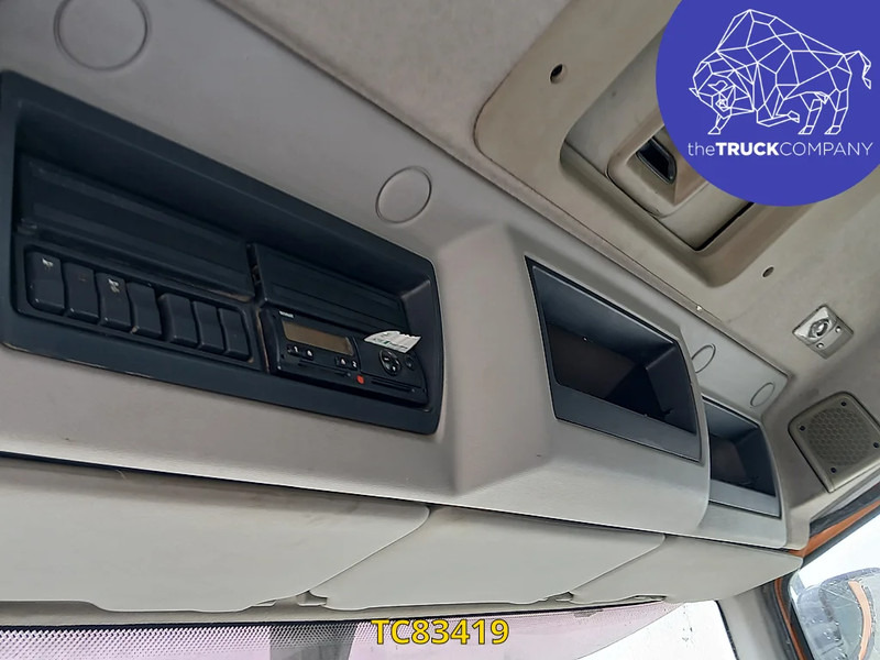 Renault Kerax 370 - Грузовик-контейнеровоз/ Сменный кузов: фото 3 Renault Kerax 370 - Грузовик-контейнеровоз/ Сменный кузов: фото 3