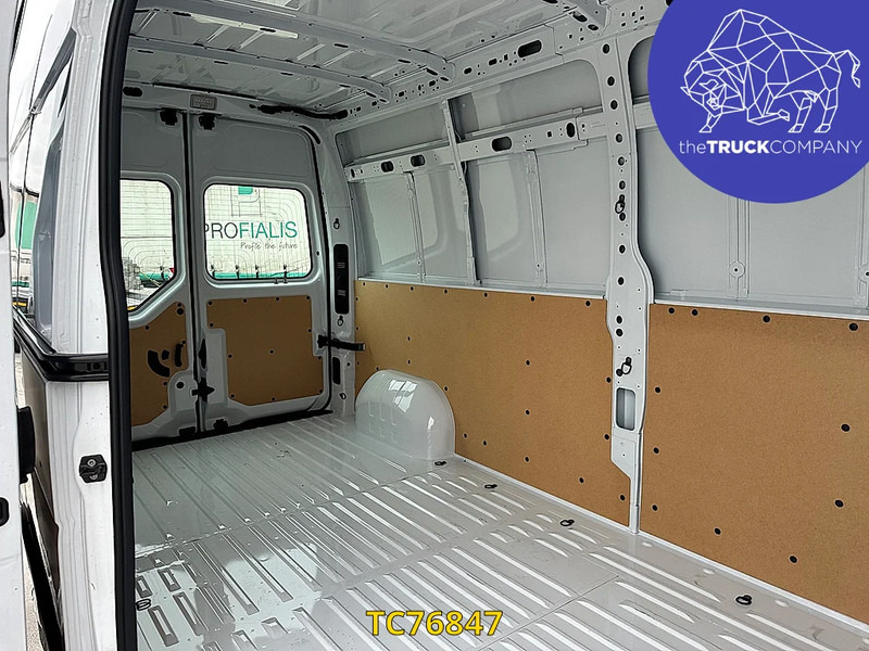 Цельнометаллический фургон Renault Master 150 DCI L3H2 - NEW - 19KM: фото 10