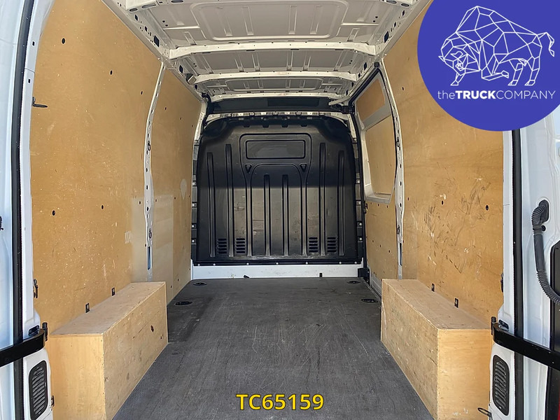 Renault Master 2.3 DCI L2H2 - Цельнометаллический фургон: фото 2 Renault Master 2.3 DCI L2H2 - Цельнометаллический фургон: фото 2