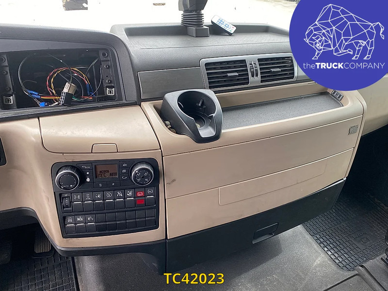 Тягач MAN TGX 420: фото 6