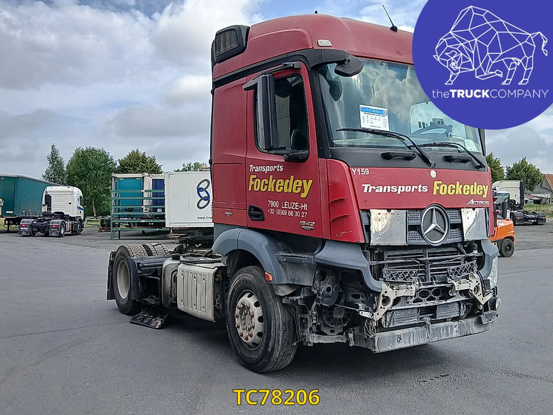 Тягач Mercedes-Benz Actros 1842: фото 7