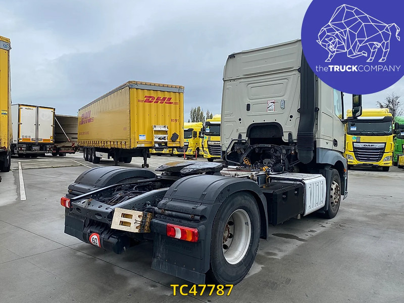 Тягач Mercedes-Benz Actros 1843: фото 6