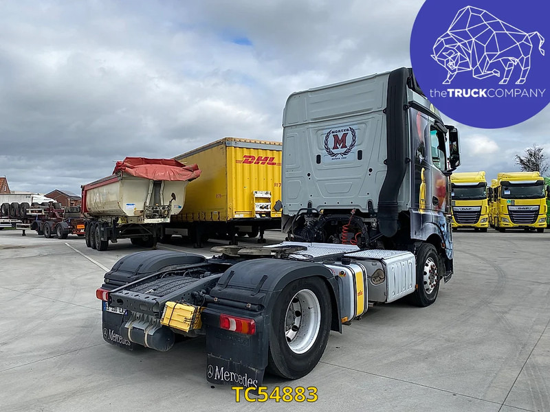 Тягач Mercedes-Benz Actros 1843: фото 6