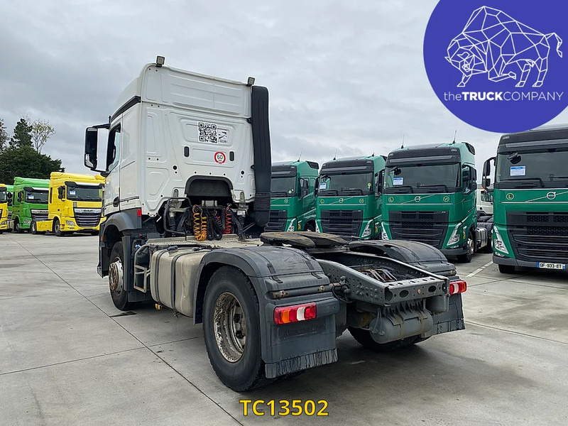 Mercedes-Benz Arocs 1943 - Тягач: фото 3 Mercedes-Benz Arocs 1943 - Тягач: фото 3