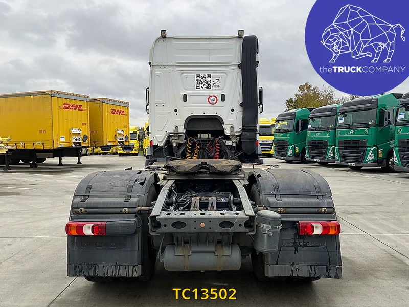 Mercedes-Benz Arocs 1943 - Тягач: фото 4 Mercedes-Benz Arocs 1943 - Тягач: фото 4