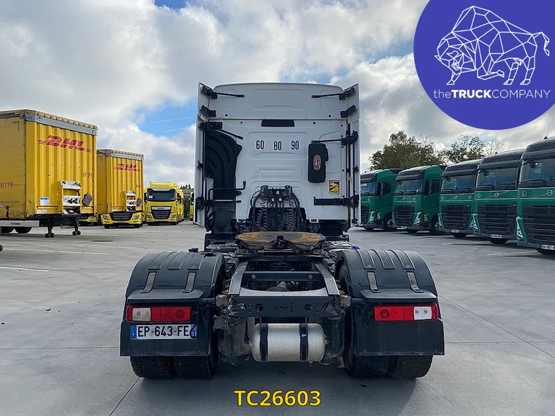 Renault T 440 - Тягач: фото 4 Renault T 440 - Тягач: фото 4