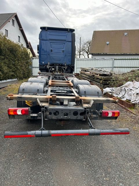 Mercedes-Benz 2548 - Грузовик-контейнеровоз/ Сменный кузов: фото 4 Mercedes-Benz 2548 - Грузовик-контейнеровоз/ Сменный кузов: фото 4