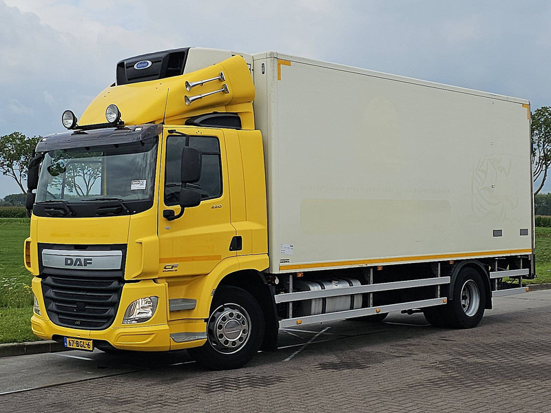 DAF CF 220 CARRIER LIFT DOORS - Рефрижератор: фото 2 DAF CF 220 CARRIER LIFT DOORS - Рефрижератор: фото 2