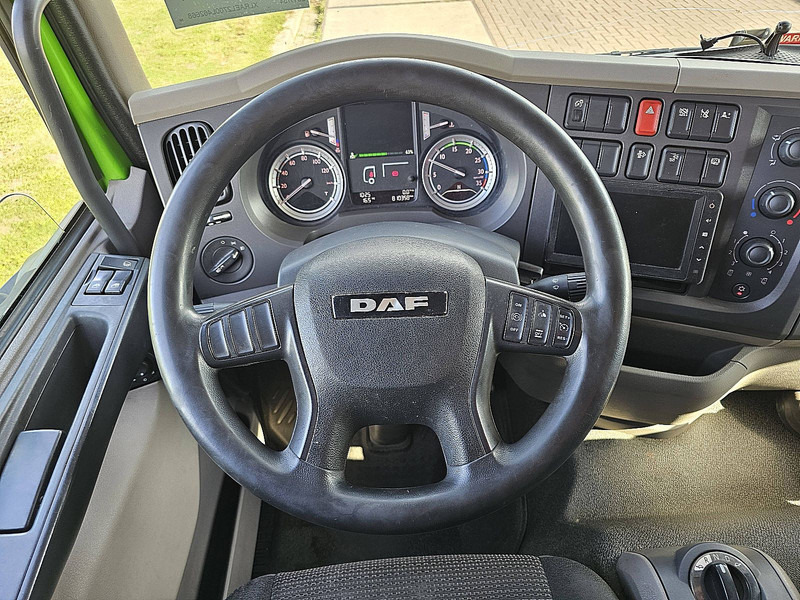 Грузовик с закрытым кузовом DAF LF 230 16T AIRCO TAILLIFT: фото 11