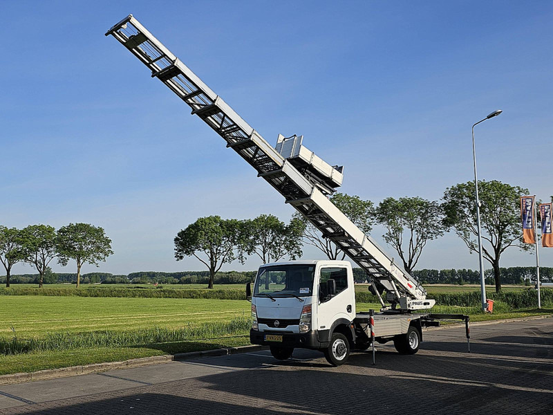 Nissan Cabstar 2.5 27M-Paus-Verhuislift - Фургон: фото 2 Nissan Cabstar 2.5 27M-Paus-Verhuislift - Фургон: фото 2