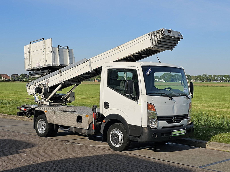 Nissan Cabstar 2.5 27M-Paus-Verhuislift - Фургон: фото 5 Nissan Cabstar 2.5 27M-Paus-Verhuislift - Фургон: фото 5