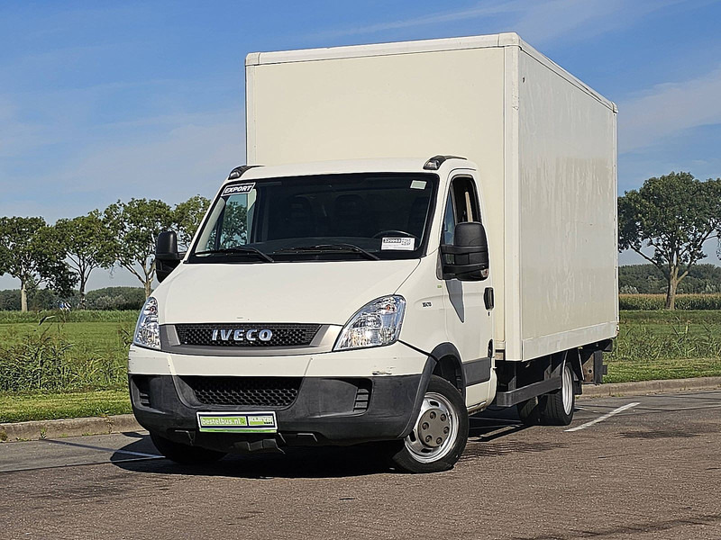 Iveco Daily 35C13 export EURO5 - Фургон с закрытым кузовом: фото 1 Iveco Daily 35C13 export EURO5 - Фургон с закрытым кузовом: фото 1