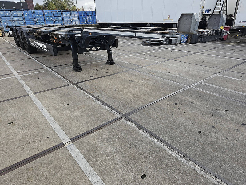 Kögel S24-2 - Полуприцеп-контейнеровоз/ Сменный кузов: фото 3 Kögel S24-2 - Полуприцеп-контейнеровоз/ Сменный кузов: фото 3