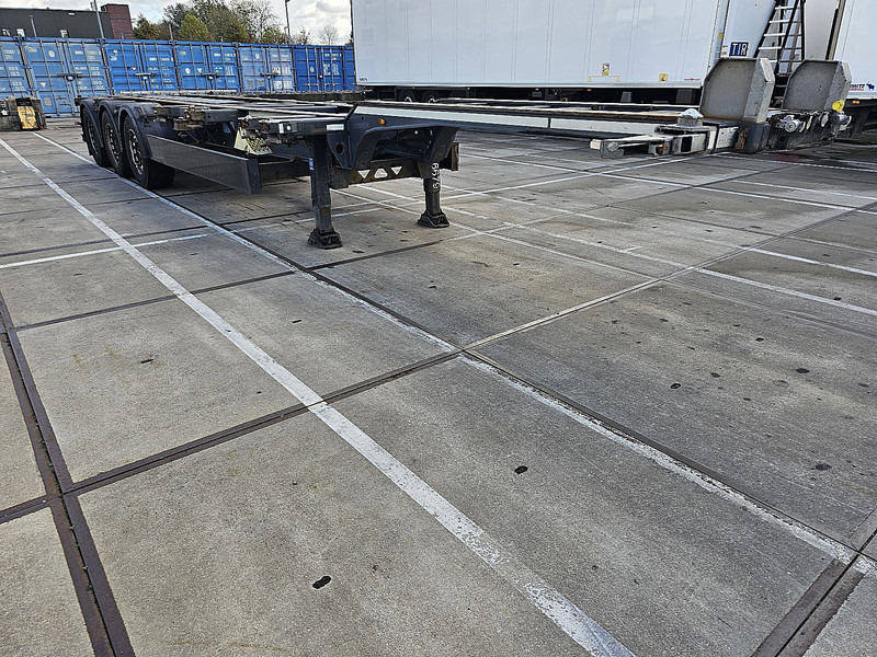 Kögel S24-2 - Полуприцеп-контейнеровоз/ Сменный кузов: фото 3 Kögel S24-2 - Полуприцеп-контейнеровоз/ Сменный кузов: фото 3