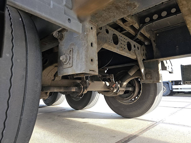 Тентованный полуприцеп Krone N/A: фото 8