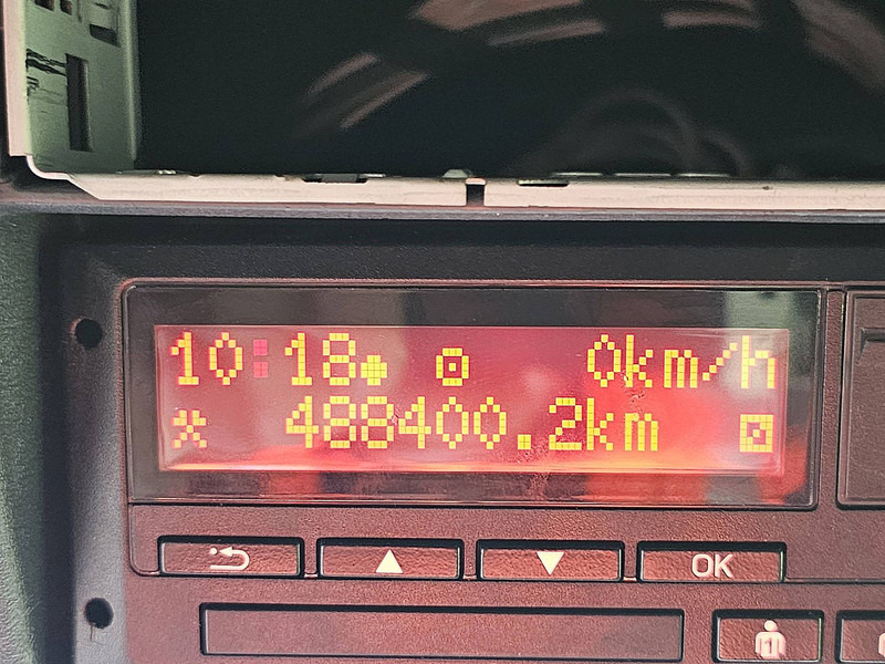 Грузовик с закрытым кузовом MAN 12.250 TGM LX HEATER 2T LIFT: фото 9 Грузовик с закрытым кузовом MAN 12.250 TGM LX HEATER 2T LIFT: фото 9