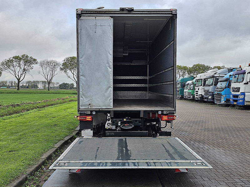 Грузовик с закрытым кузовом MAN 12.250 TGM LX HEATER 2T LIFT: фото 18 Грузовик с закрытым кузовом MAN 12.250 TGM LX HEATER 2T LIFT: фото 18