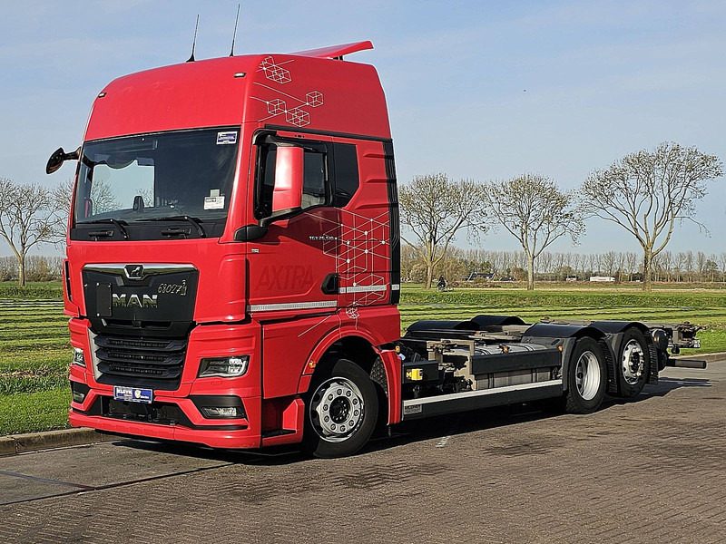 MAN 26.510 TGX - Грузовик-контейнеровоз/ Сменный кузов: фото 2 MAN 26.510 TGX - Грузовик-контейнеровоз/ Сменный кузов: фото 2