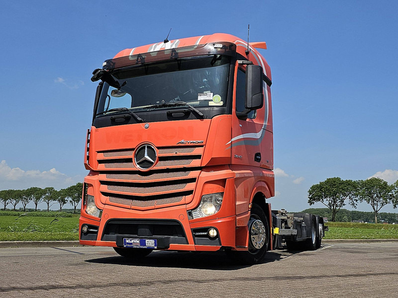 Mercedes-Benz ACTROS 2545 LS - Грузовик-контейнеровоз/ Сменный кузов: фото 1 Mercedes-Benz ACTROS 2545 LS - Грузовик-контейнеровоз/ Сменный кузов: фото 1