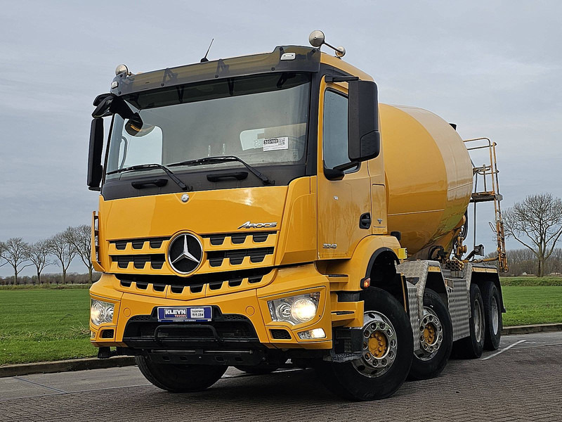 Mercedes-Benz AROCS 3243 8X4 LIEBHERR 10M3 - Автобетоносмеситель: фото 1 Mercedes-Benz AROCS 3243 8X4 LIEBHERR 10M3 - Автобетоносмеситель: фото 1