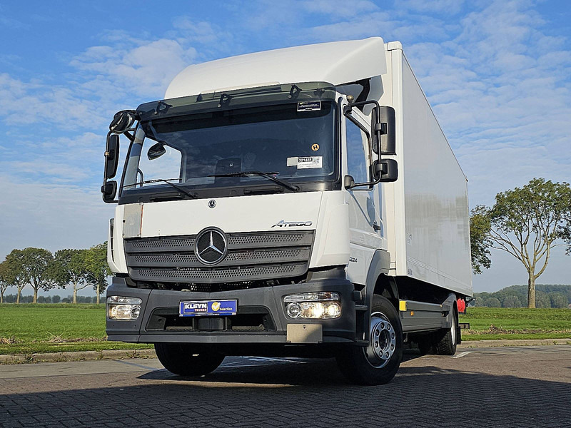 Mercedes-Benz ATEGO 1224 - Грузовик с закрытым кузовом: фото 1 Mercedes-Benz ATEGO 1224 - Грузовик с закрытым кузовом: фото 1