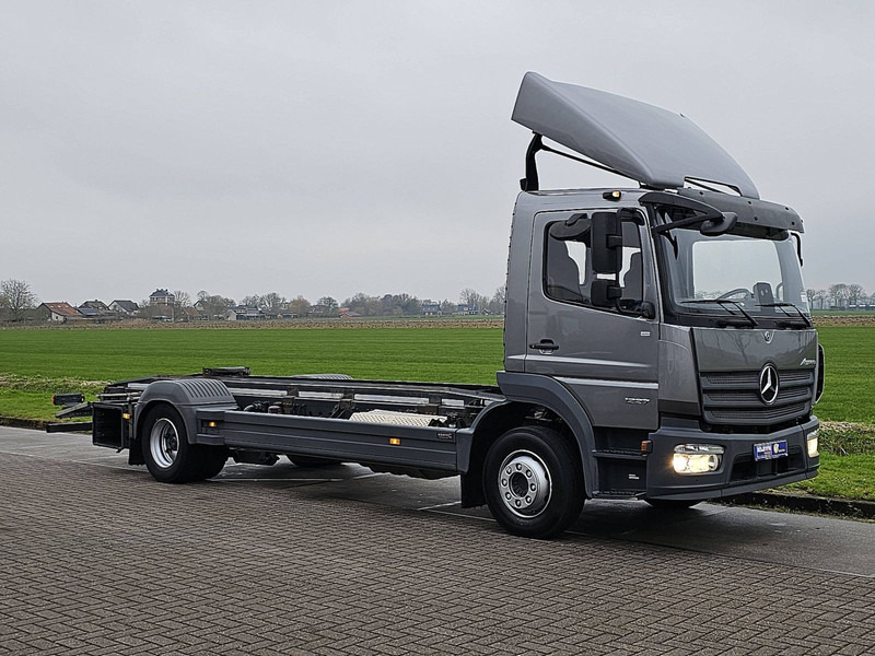 Mercedes-Benz ATEGO 1227 AIRCO WB 475 AHK - Грузовик-контейнеровоз/ Сменный кузов: фото 5 Mercedes-Benz ATEGO 1227 AIRCO WB 475 AHK - Грузовик-контейнеровоз/ Сменный кузов: фото 5