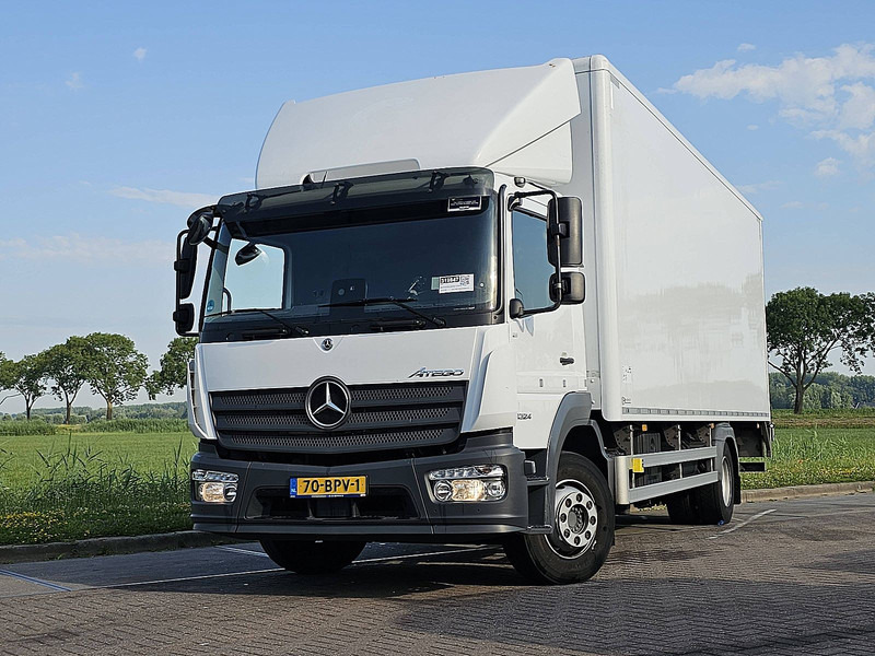 Mercedes-Benz ATEGO 1324 AIRCO LIFT SIDE DOOR - Грузовик с закрытым кузовом: фото 1 Mercedes-Benz ATEGO 1324 AIRCO LIFT SIDE DOOR - Грузовик с закрытым кузовом: фото 1