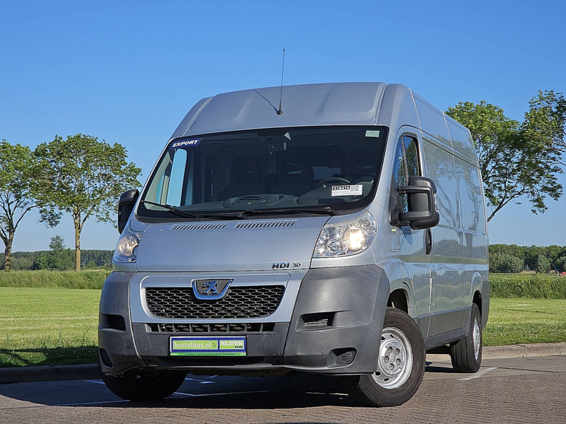 Peugeot Boxer 3.0 3.0 ltr - Цельнометаллический фургон: фото 1 Peugeot Boxer 3.0 3.0 ltr - Цельнометаллический фургон: фото 1