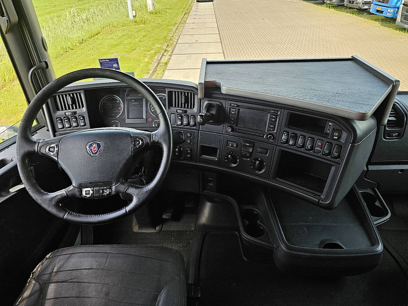 Фото интерьера 2: Грузовик бортовой/ Платформа, Автоманипулятор Scania R440 6X2*4 HMF 5020 K5